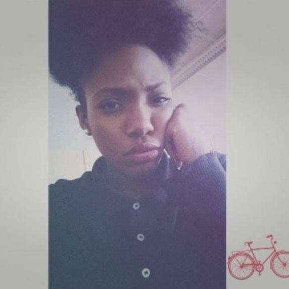 Poshmark profile picture for @maelle